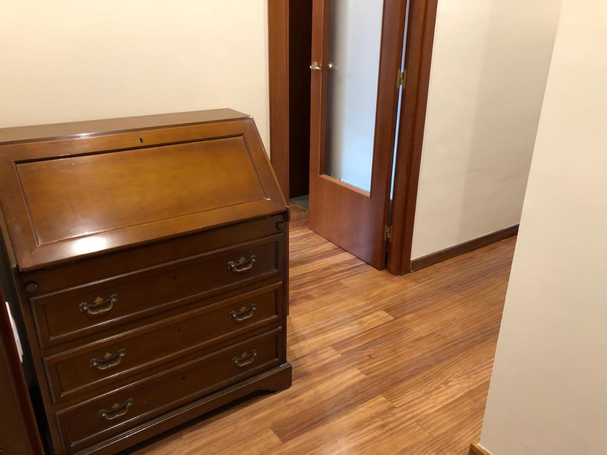 Apartaments Vicus 2 Con Vistas A La Plaza Mayor De Вик Екстериор снимка
