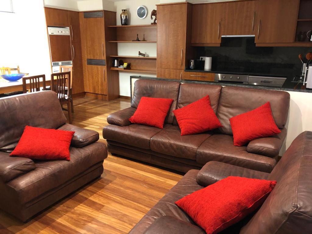 Apartaments Vicus 2 Con Vistas A La Plaza Mayor De Вик Екстериор снимка